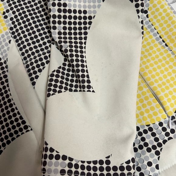 Firefly light windproof jacket. Size medium. Excellent condition. - Picture 2 of 6